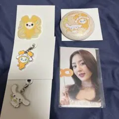 ジヒョ　TWICE ポップアップ　サンリオ　JYP