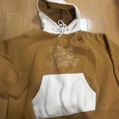 ブラウン フード付きパーカー サイズF