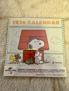 2026年　スヌーピー　卓上カレンダー　日生