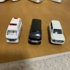 トミカ