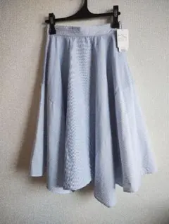 新品タグ付き　水色 ストライプ フレアスカート ひざ丈　Mサイズ