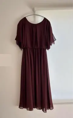 ロングワンピース　バーガンディ 半袖　結婚式