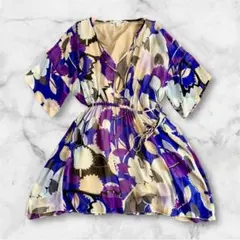 DIANE von FURSTENBERG シルク100% 花柄 チュニックのサムネイル