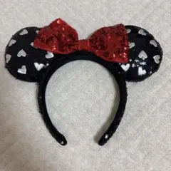 スパンコール装飾のハート模様カチューシャ