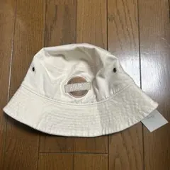 17HR バケツハット　オフホワイト
