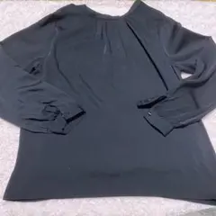 黒い長袖シャツ ブラックブラウス