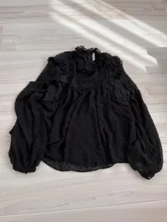 ZARA ドットブラウス