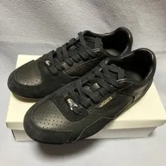 LACOSTE ブラック スニーカー　22.5〜23cmのサムネイル