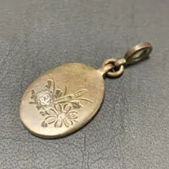 古物　ビンテージ　ペンダントトップ　竹菊花　ネックレス