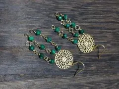 マラカイトゆれるピアス