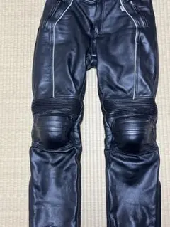 Clooney ライディング革パンツ 膝、腰パッド付き サイズ32