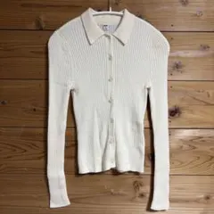 ユニクロ エクストラファインメリノリブポロカーディガン オフィスカジュアル