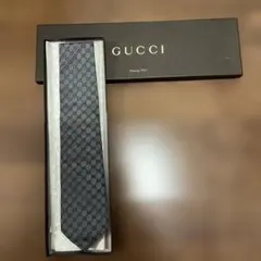 GUCCI ネクタイ GG柄 グレー