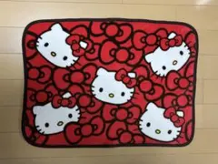 値下げ！ハローキティ フリースブランケット