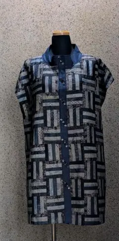着物リメイク　大島紬パッチワークベストジレ