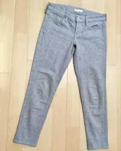 Item thumbnail for item d81a2bf3-2798-435e-adad-f8f66dd4e6ff