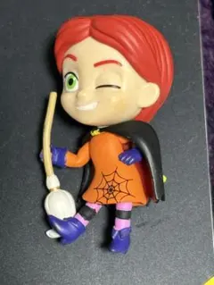 トイストーリー　ジェシー　ハロウィン　フィギュア　魔女
