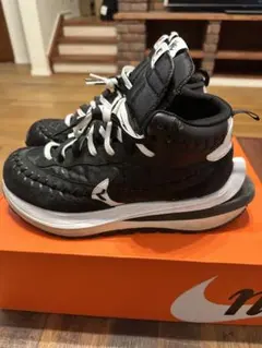 毎週値下げ！ナイキ×サカイ×ゴルチエスニーカー