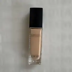 DIOR スキンフォーエヴァー コンシーラー 0.5Nのサムネイル