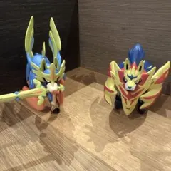 海外版 希少 ポケモン ザシアン ザマゼンタ 色違い フィギュア 2体