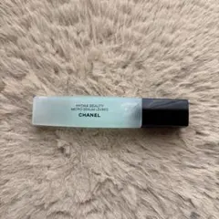 CHANEL保湿美容液リップ用　イドゥラ ビューティ マイクロ リップ セラム