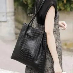 【美品】ローリーズファーム トートバッグ ブラック