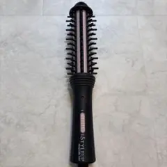 STYLE UP ブラシヘアアイロン　美品‼️