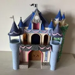 ディズニーストア　アニメータードール　シンデレラ城　ライトアップ　シンギング