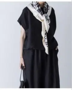Deuxieme Classe PETRUSSE JACQUARD STOLE - メルカリ