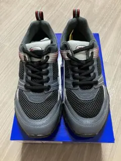 期間限定値下げ中（新品未使用）制電シューズ・先芯無し・XEBEC【ジーベック】