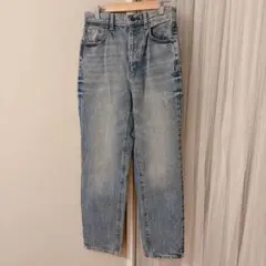 GU ハイウエストストレートジーンズ　S