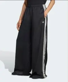 新品 アディダス セットアップ 上下 フリルスカート 長袖クルーネック ホワイト 180776981_o10.jpg?