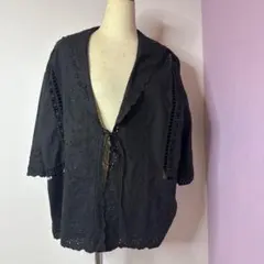 新品今期　ジャーナルスタンダードレリューム　　黒い刺繍入り五分袖トップス