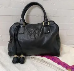 【TORY BURCH】ブラックレザー トート　　ミニボストン タッセル付き