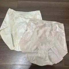 クリーム色刺繍ハイウエストガードル2点ワコールとwing