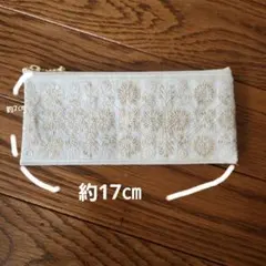 ハンドメイド　インド刺繍リボン　ホワイトポーチ