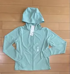 UNIQLO エアリズム UVカット フルジップパーカ Mサイズ