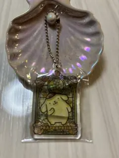 サンリオキャラクターズ　ステンドグラス風アクリルキーチェーン　ポムポムプリン