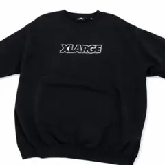 XLARGE（エクストララージ） ロゴ入り クルーネックスウェット