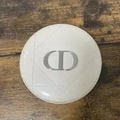 【最終値下げ】ディオールスキンフォーエバークチュールルミナイザー03パールグロウ