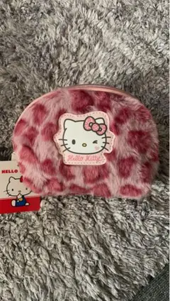 しまむら　最新キティHello Kitty ファーポーチ ピンク　ヒョウ柄