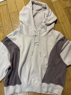 NIKEピンクとブラウンのフード付きパーカー・ズボン