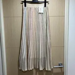 新品未使用　ドロワットロートレアモンニットフレアスカート