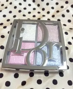 Dior バックステージグロウマキシマイザーパレット　002