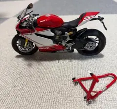 1/12スケール「完成品トイ」2006年式ドゥカティ999ゼロックス限定モデル 1/12スケール「完成品トイ」2006年式ドゥカティ999ゼロックス限定