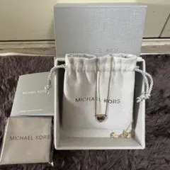 MICHAEL KORS ハート ネックレスのサムネイル