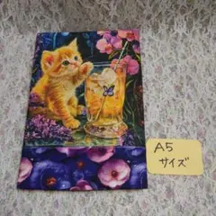 1点限り❗A5size‼️ブックカバー　猫　紫花柄　ハンドメイド