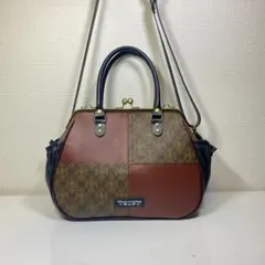 上品なダイヤモンドチェック柄 2way がま口 バッグ ブラウン 合皮