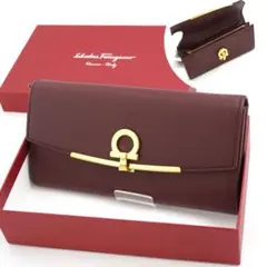 ✨Sランク・箱付き✨　Ferragamo 長財布　ガンチーニクロジャー　カーフ ✨Sランク・箱付き✨ Ferragamo 長財布 ガンチーニクロジャー カーフ