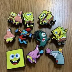スポンジボブ　クロックス　チャーム　ジビッツ　サンダル　アクセサリー